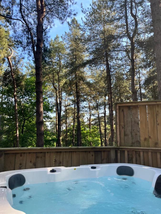Keepers Cabin - Hot Tub King's Lynn Exterior photo
